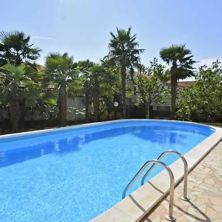 Apartment In With Balcony, Wifi 819-4 Poreč