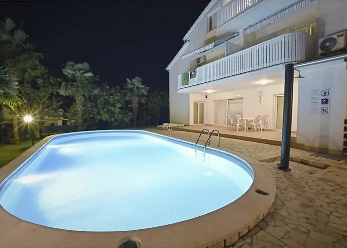 In With Balcony, Wifi 819-4 Lejlighed *