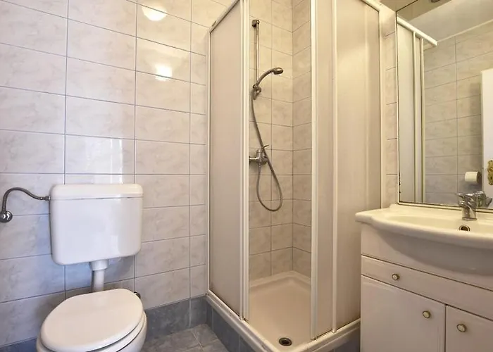 In With Balcony, Wifi 819-4 * Porec