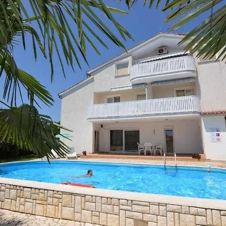 In With Balcony, Wifi 819-4